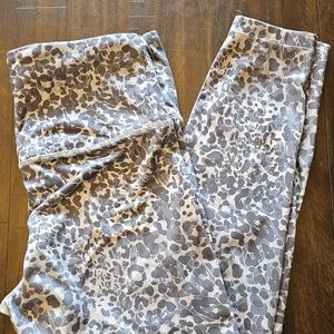Joy Lab workout leggings